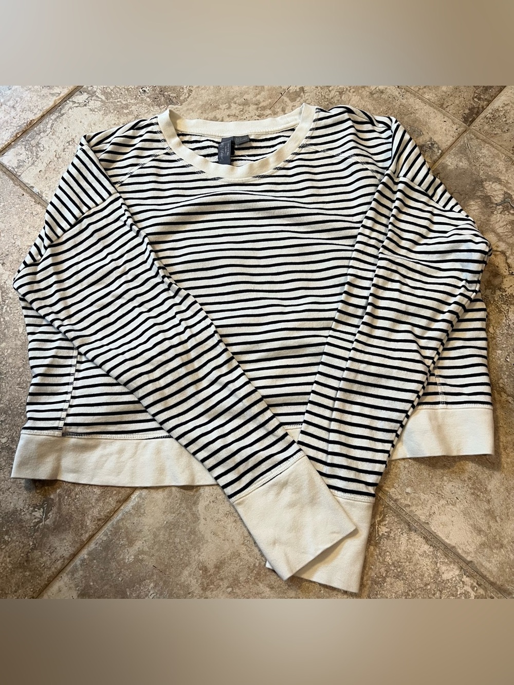 Sweaty Betty After Class Crop Crewneck Sweatshirt - Picture 3 of 10